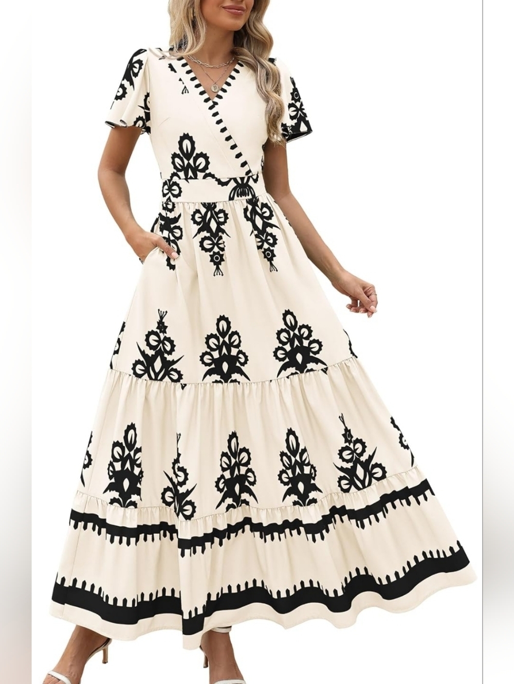 PRETTYGARDEN Summer Casual V Neck Boho Maxi Dress Flowy Aline Bell Sleeve Tiered